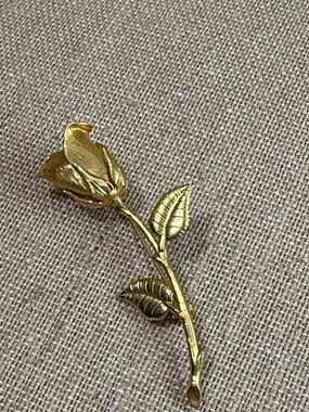 Fashion Jewelry Gold Rose Bud Brooch Pin